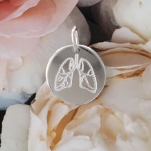 Anatomical lungs pendant